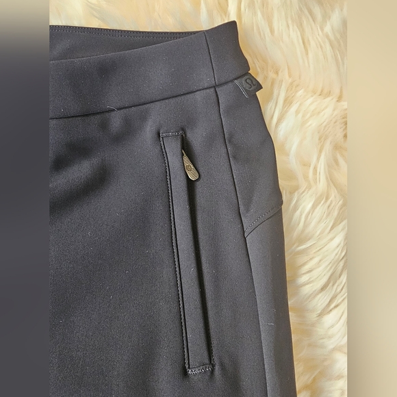 SOLD- Lululemon CA 35801 RN 106259 - Picture 5 of 7